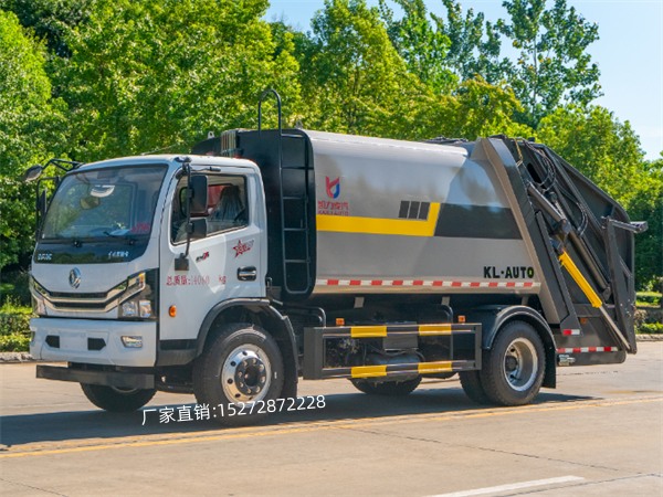 11方東風大多利卡壓縮式垃圾車